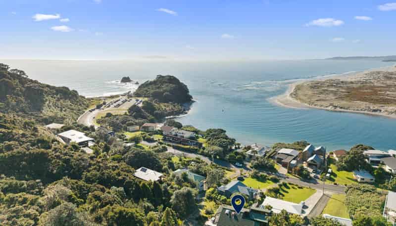 123 Wintle Street, Mangawhai Heads