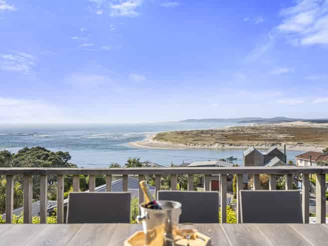 123 Wintle Street, Mangawhai Heads