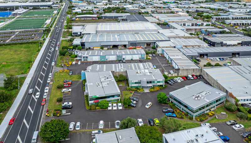 Unit F/112 Bush Road, Rosedale