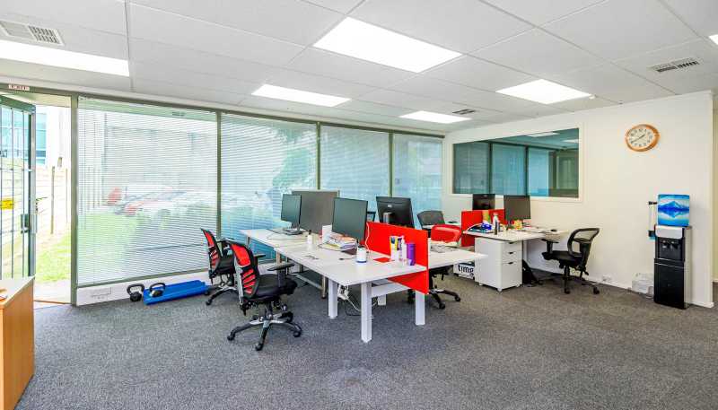 Unit F/112 Bush Road, Rosedale