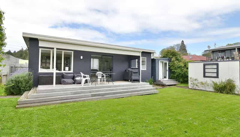 9 Carlyle St , NORTH EAST VALLEY