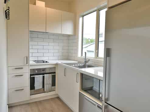 9 Carlyle Street, North East Valley