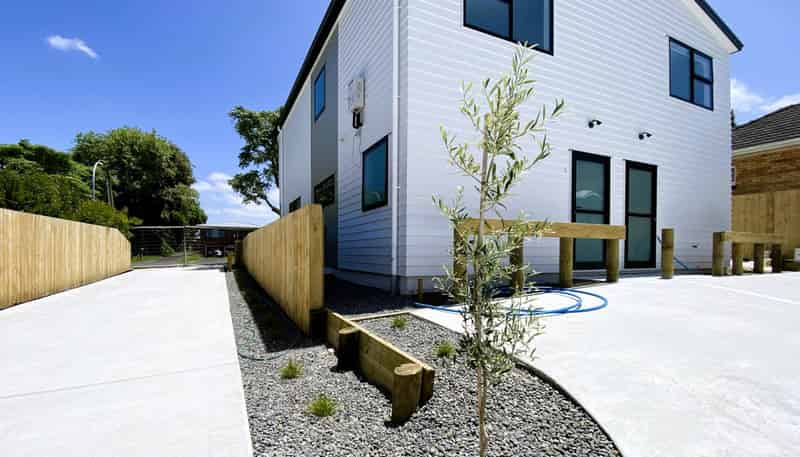 2/16 Collie Road, Pukekohe