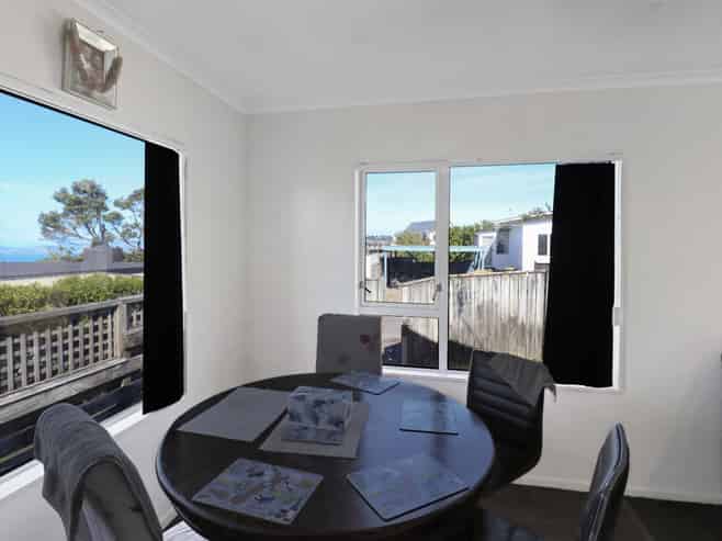 275 Dowse Drive, Maungaraki