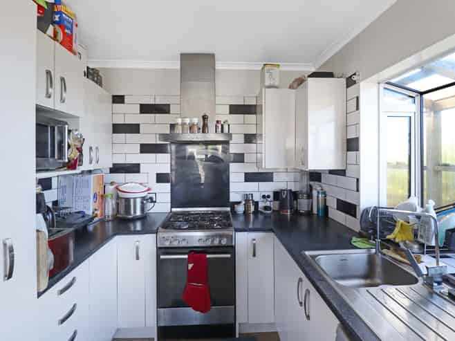 275 Dowse Drive, Maungaraki