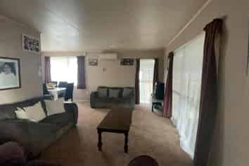 22 Einstein Street, Outer Kaiti