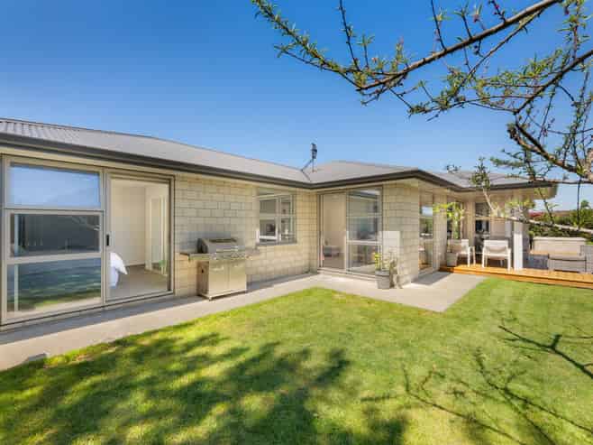30 Kuru Place, Papamoa
