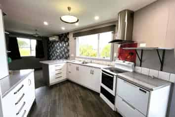 102 Dipton Street, Kingswell