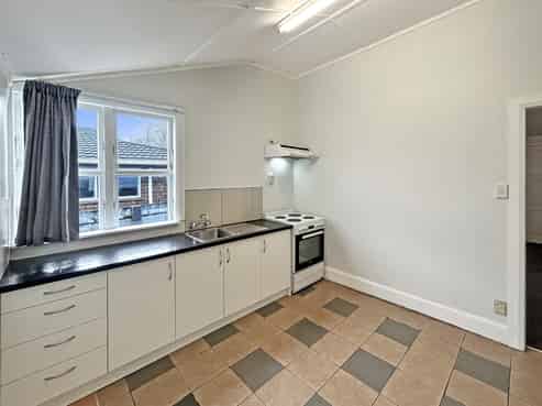 153 Ferguson Street, West End