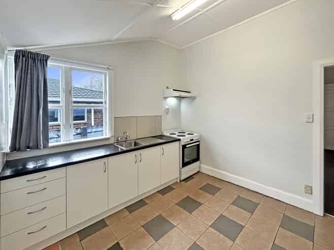 153 Ferguson Street, West End