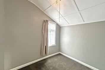 153 Ferguson Street, West End