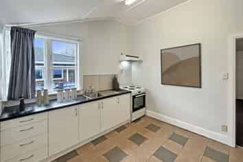 153 Ferguson Street, West End