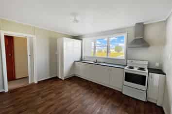 Manawatu / Whanganui - Address withheld