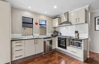 1186C Victoria Street, Hamilton Central