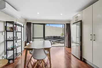 1186C Victoria Street, Whitiora