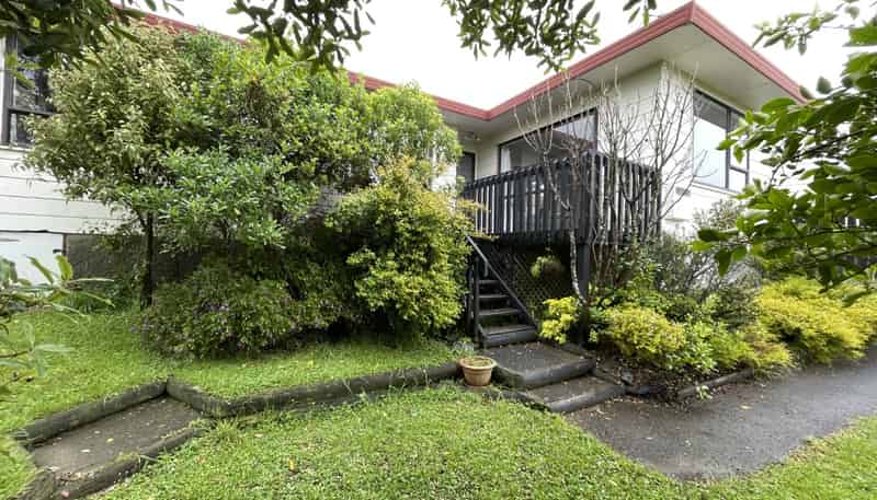 8 Trinidad Crescent, Grenada Village