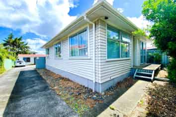 2/42 Orams Road, Manurewa