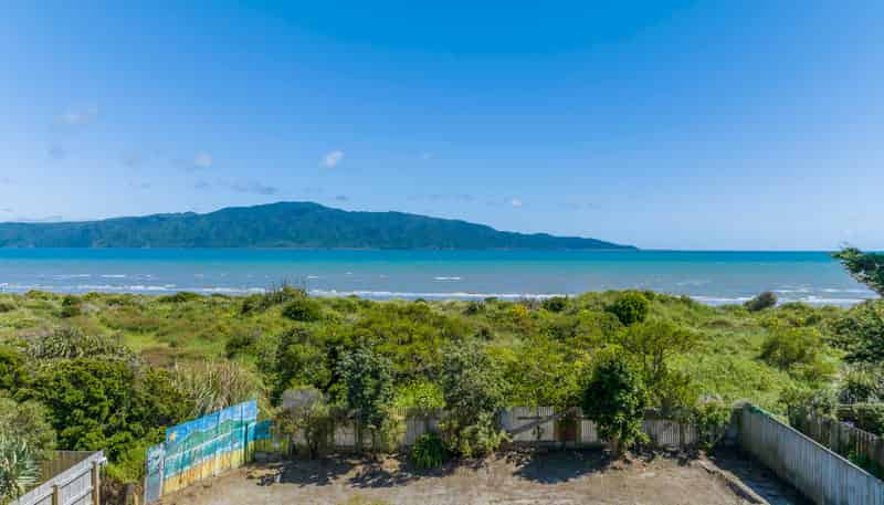 143A Manly Street, Paraparaumu Beach