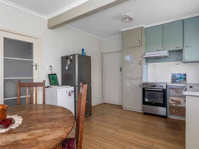 17A Amokura Road, Taneatua