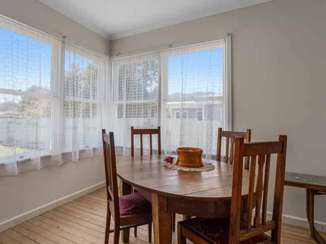 17A Amokura Road, Taneatua