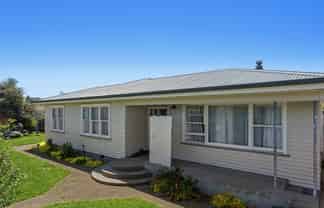 17A Amokura Road, Taneatua