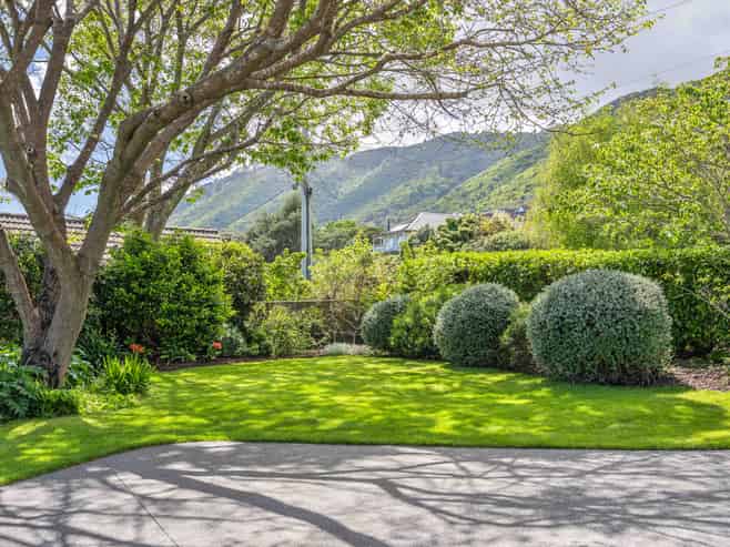 50 Huia Street, Waikanae