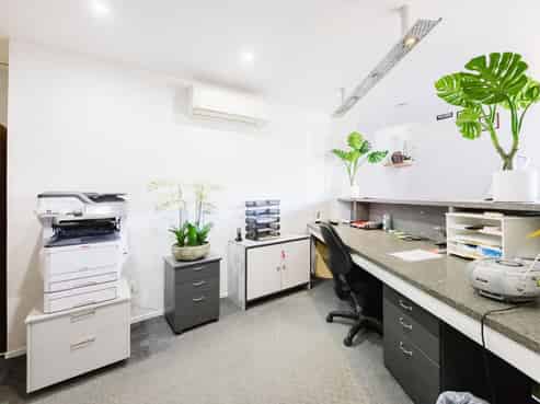 Versatile industrial investment