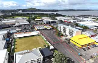 Workshop & Yard | Landlord ready to do a deal!