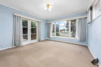 1137 New North Road, Mount Albert