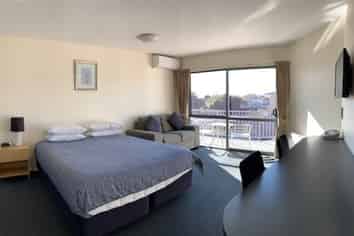 19/87 Golf Road, Tahunanui