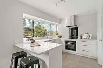 6/60A Lynden  Avenue, Northcote