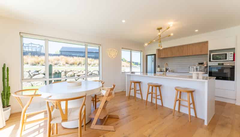 41 Meadowstone Street, Gleniti