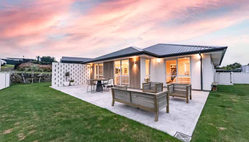 41 Meadowstone Street, Gleniti