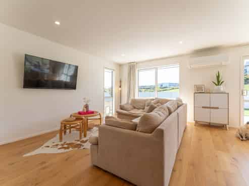 41 Meadowstone Street, Gleniti