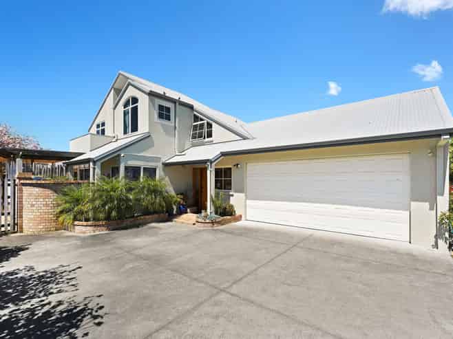 12 Dover Road, Saint Andrews