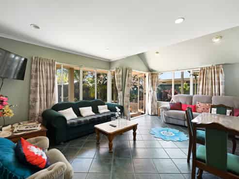 12 Dover Road, Saint Andrews