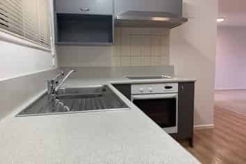 10/87 Golf Road, Tahunanui