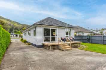 23 North Road, The Wood