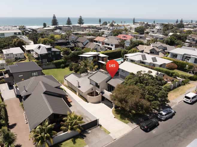 145 Oceanview Road, Mount Maunganui