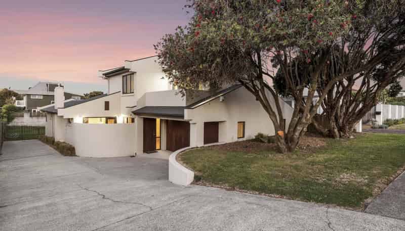 145 Oceanview Road, Mount Maunganui