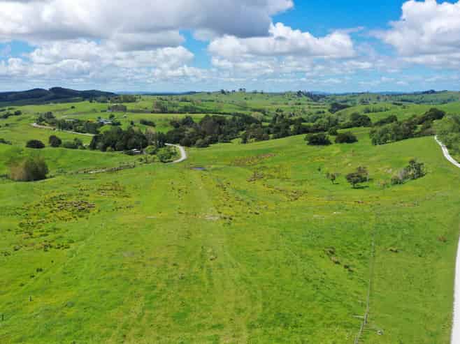 156 Marohemo Road, Maungaturoto