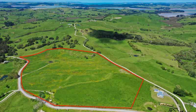 156 Marohemo Road, Maungaturoto