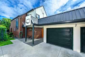 2/369 Linwood Avenue, Bromley