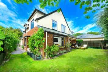 2/369 Linwood Avenue, Bromley