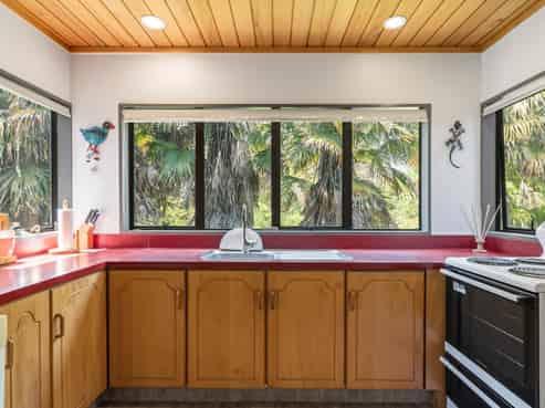 296 Omokoroa Road, Omokoroa