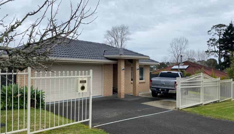 34 Legacy Drive, Henderson