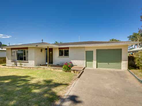 17 Walton Place, Flaxmere