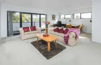 96 Velma Road, Hillcrest