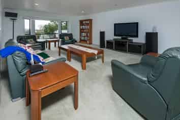 96 Velma Road, Hillcrest