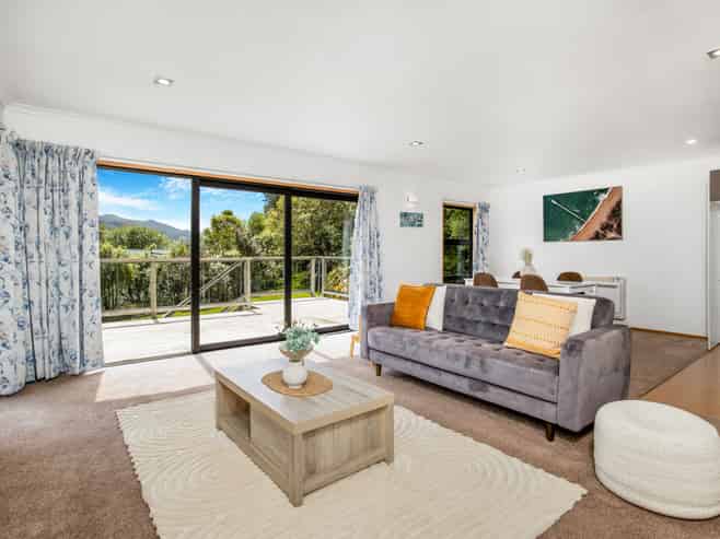 11 Marion Street, Macandrew Bay